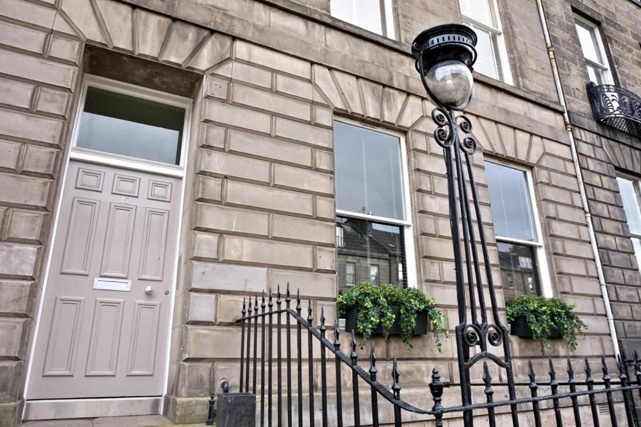 Joivy Exquisite Flat In The City Centre Edinburgh Exterior foto